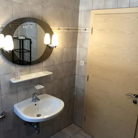 Stefania Tösenssteinach